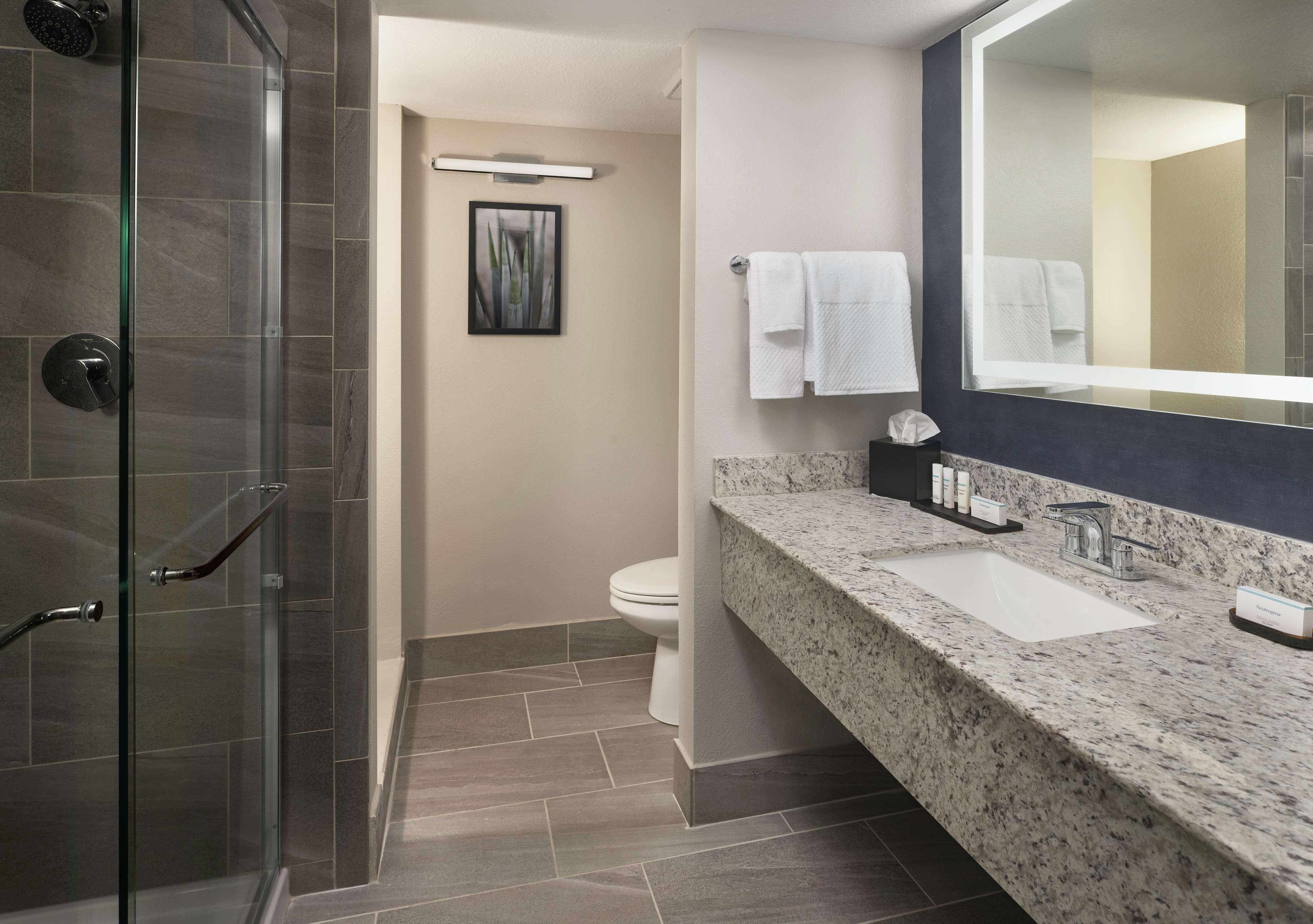 Embassy Suites By Hilton Tucson East Exteriér fotografie