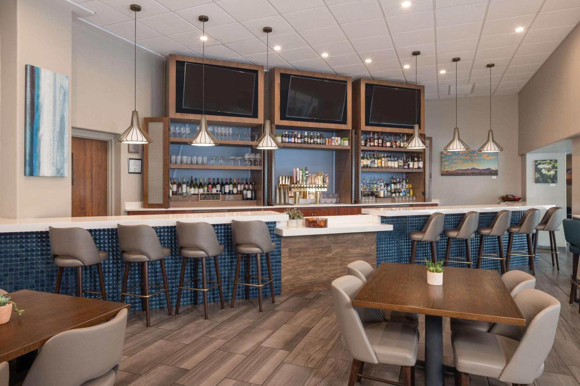 Embassy Suites By Hilton Tucson East Exteriér fotografie