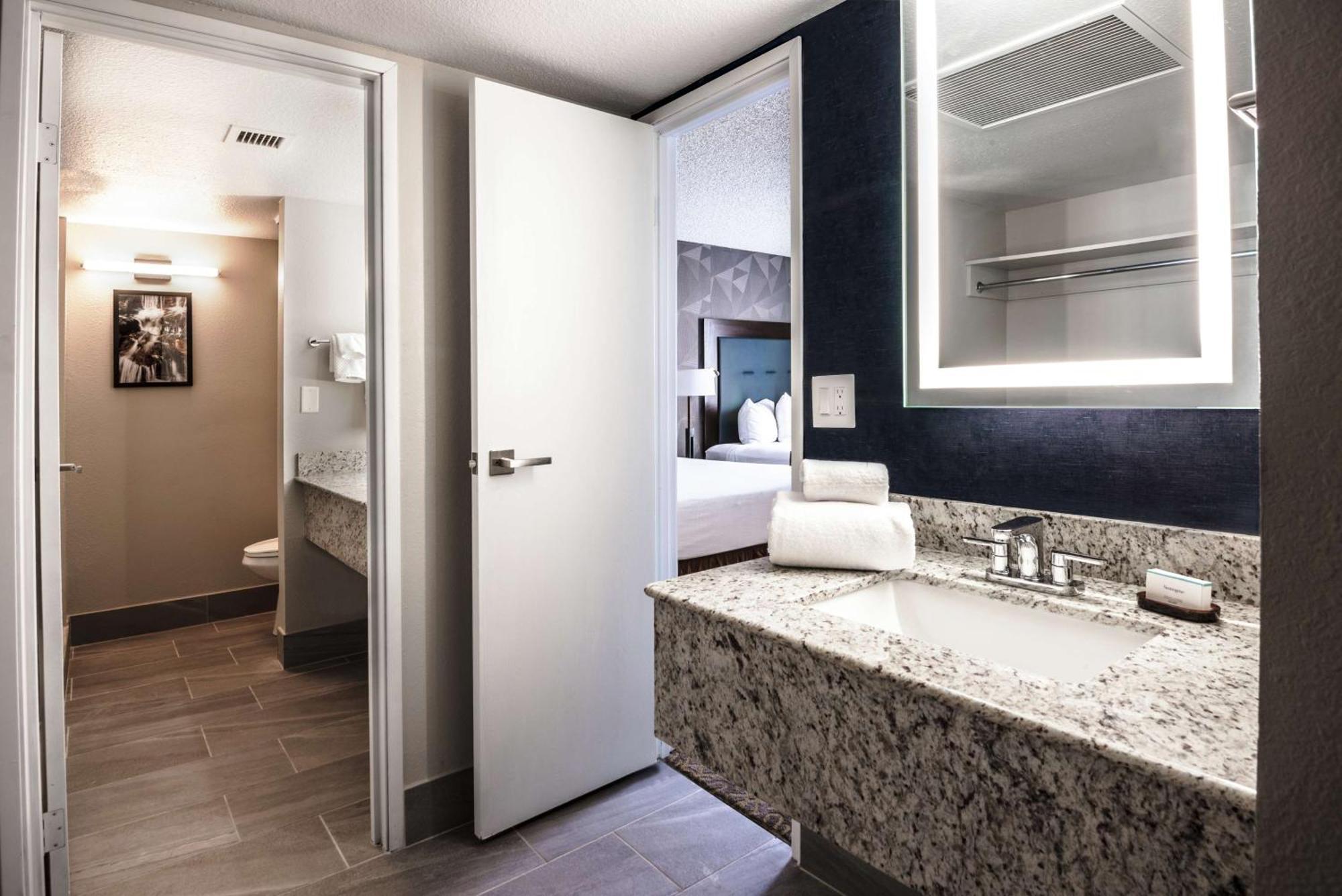 Embassy Suites By Hilton Tucson East Exteriér fotografie